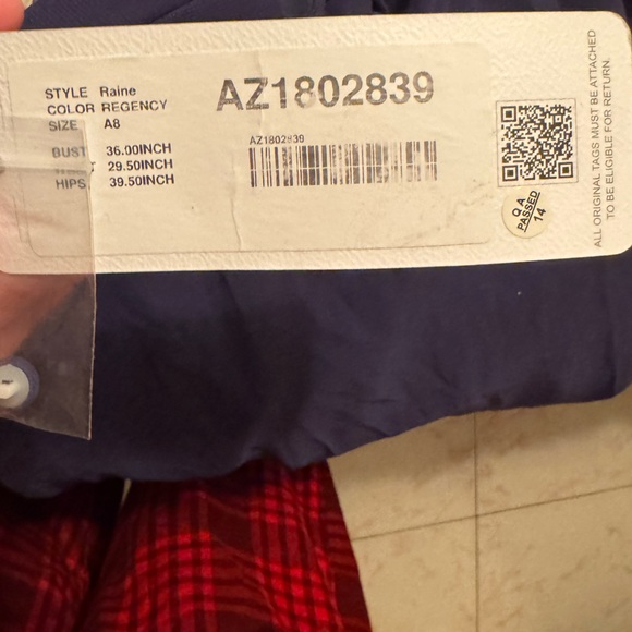 Azazie Raine - Picture 3 of 8